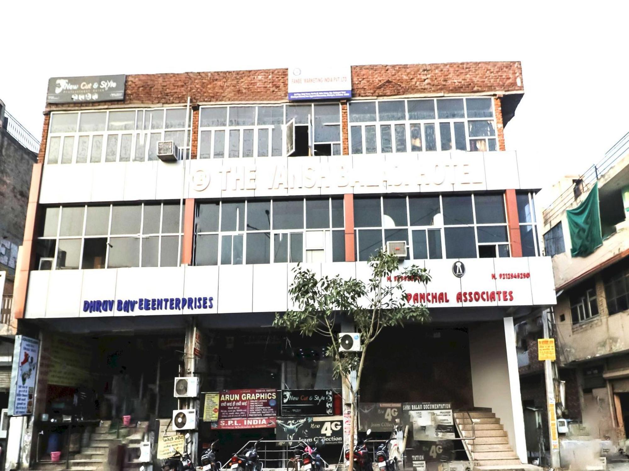 Hotel O The Vansh Balaji Hot Faridábád Kültér fotó